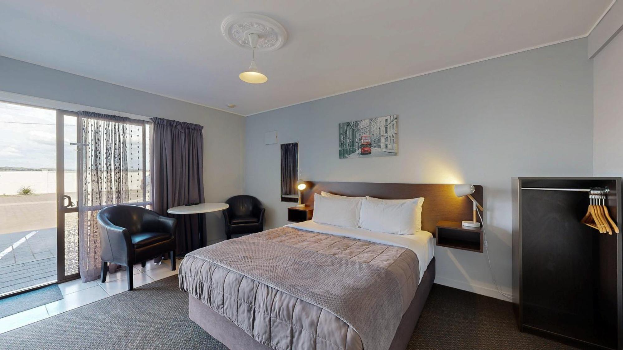 נאפייר Albatross Motel מראה חיצוני תמונה